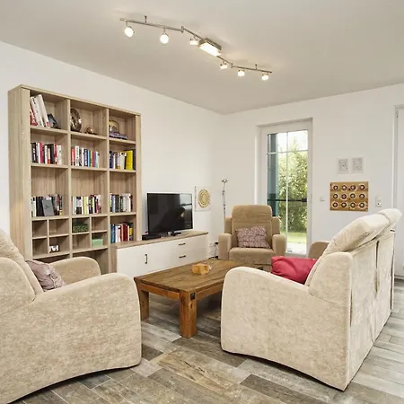 Vogelblick Haushaelfte 01